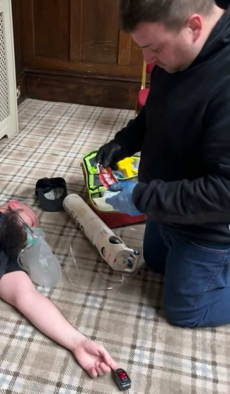 WhatsApp Image 2024 03 21 at 18.24.47 768x1311