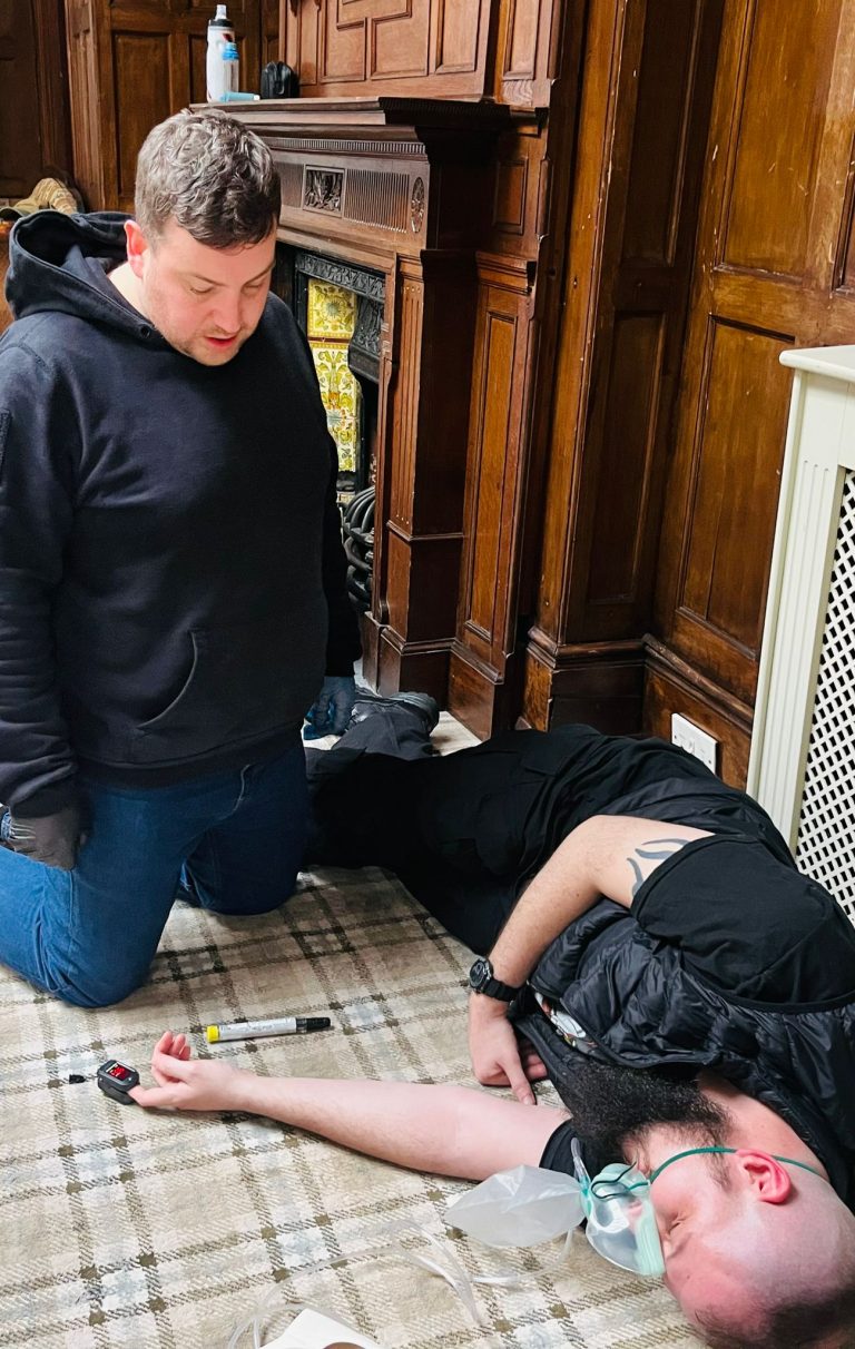 WhatsApp Image 2024 03 21 at 18.24.48 1 768x1212