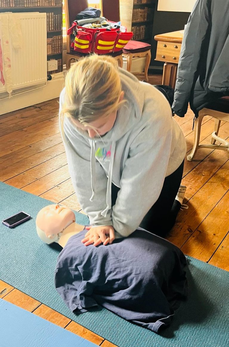 WhatsApp Image 2024 04 09 at 18.42.21 12 768x1162