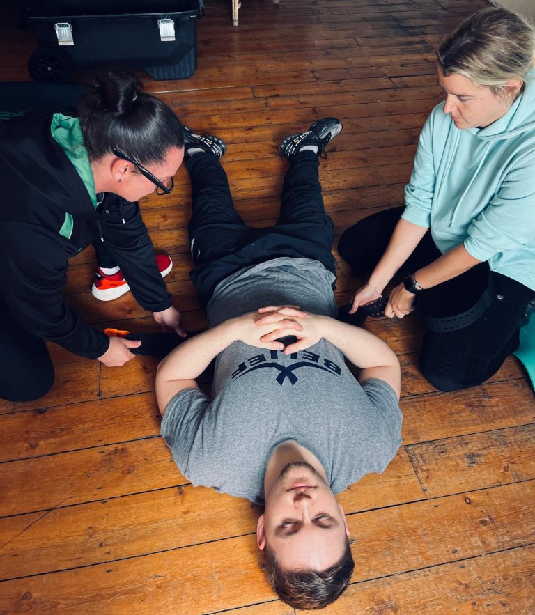 WhatsApp Image 2024 04 12 at 15.51.40 1 768x883