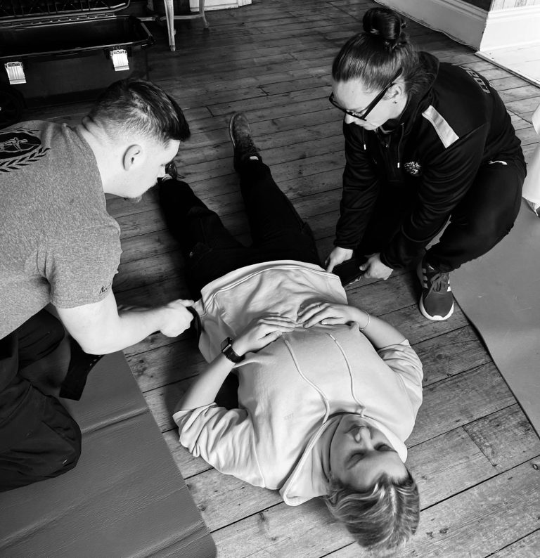 WhatsApp Image 2024 04 12 at 15.51.41 2 768x794