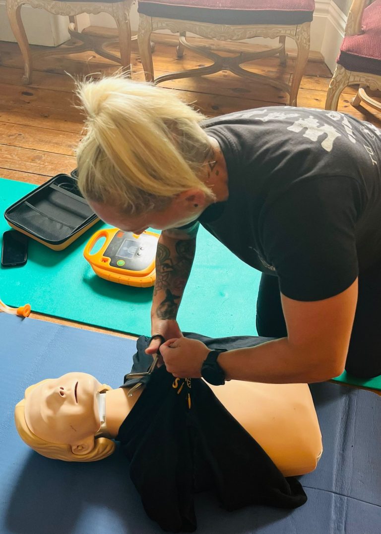 WhatsApp Image 2024 05 08 at 17.57.43 1 768x1074