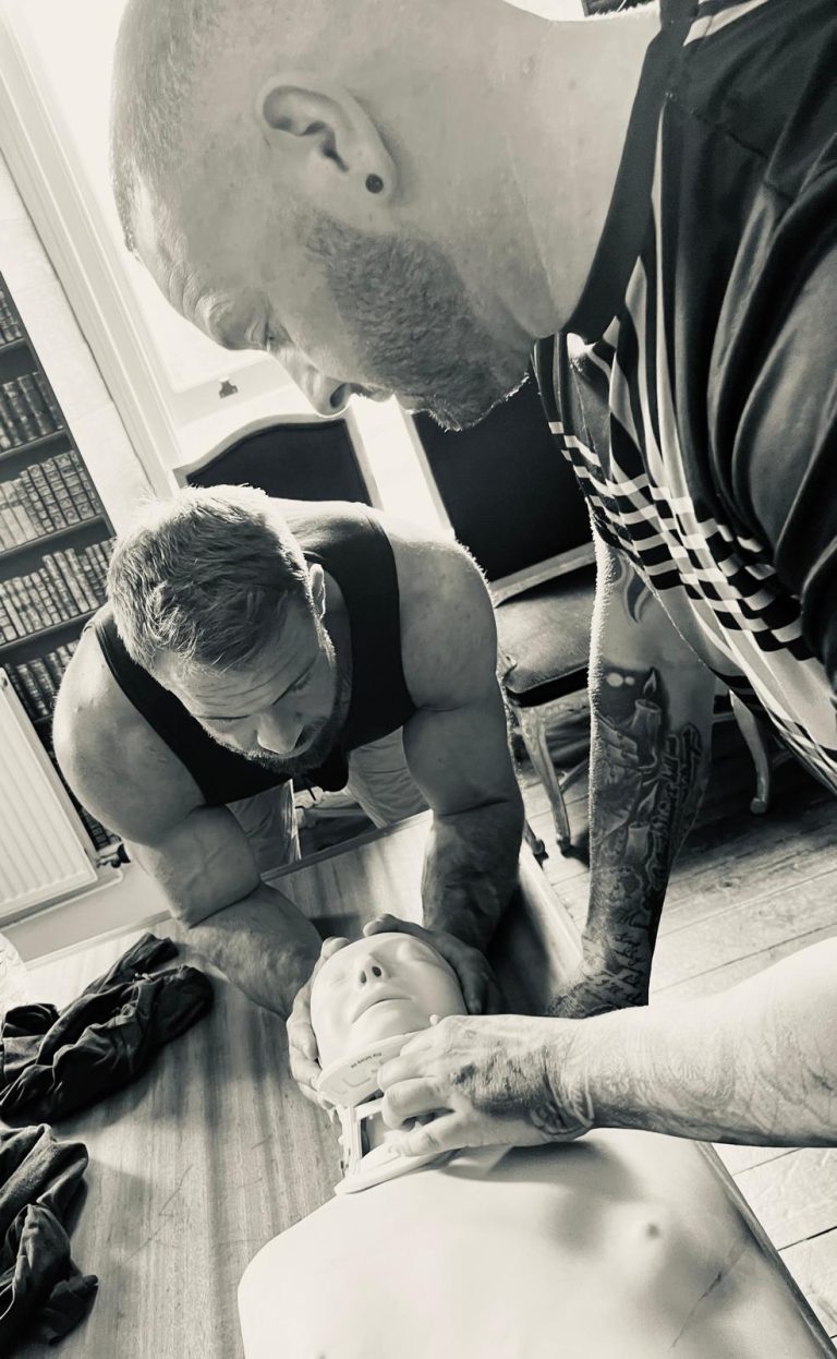 WhatsApp Image 2024 07 05 at 15.18.36 2 768x1246