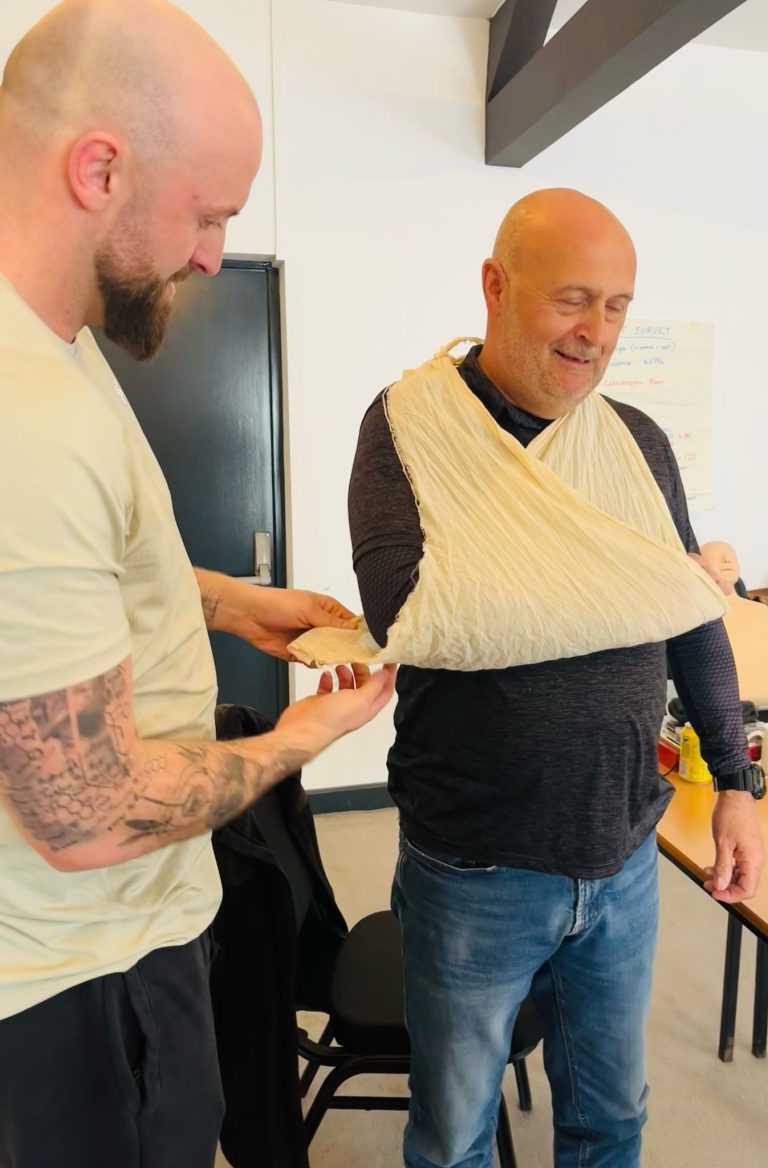 WhatsApp Image 2025 04 17 at 17.01.04 724e3388 768x1168